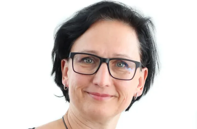 Žízeň je poslední varování! Jak a kolik pít v létě vysvětluje lékařka Jana Ježková