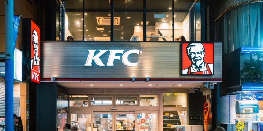 KFC v ohnisku vyšetřování: Americká centrála převzala kontrolu, české vedení ztrácí důvěru