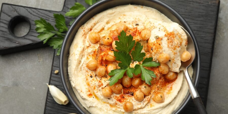 Kupovaný hummus obsahuje sotva 50 procent cizrny: Kvalitu má zvednout nová vyhláška