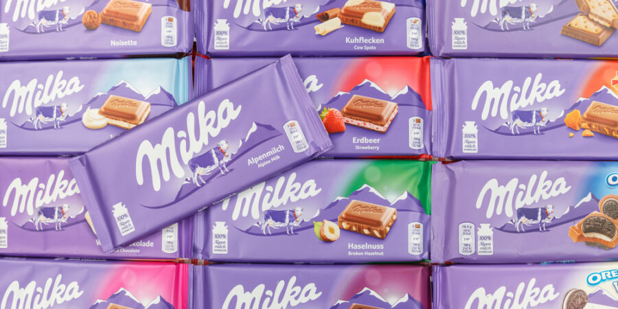 Mondelez zmenší balení klasických čokolád Milka, týká se to i Česka