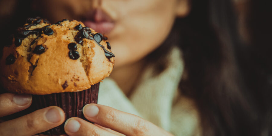 Muffiny dnes mají svůj den: Z nouze ctnost, která dobyla svět