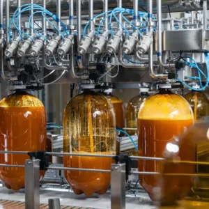Studie: Na výrobu litru piva je potřeba stejně vody jako na 100 gramů brambor