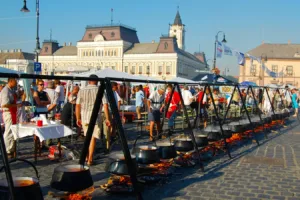 Náplavkőőő: Pražskou Náplavku ovládne festival maďarských chutí