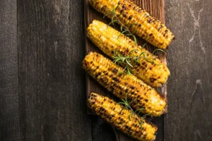 Víte, co je Corn on the Cob? Světově proslulá streed food dobrota slaví dnes svůj den