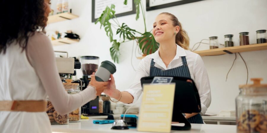 Jak si objednat ideální kávu podle baristů: Nejčastější chyby, které lidé dělají