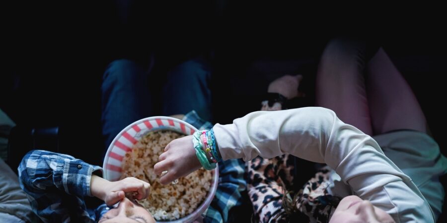 Popcorn do mikrovlnky dětem „do ruky“ nepatří! Může obsahovat vysoce nebezpečnou látku