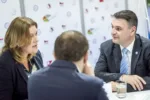Prezidentka Večeřová na Zemi Živitelce: Po kritice byrokracie už jedná s eurokomisařem Hansenem o změnách