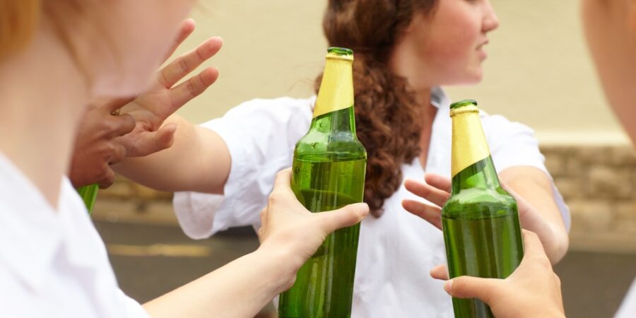 Nealkoholické pivo: Opít se jím nedá, ale dětem do ruky rozhodně nepatří