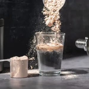 Bílkovinami posedlá doba? Nadbytek může poškodit srdce, kosti i ledviny