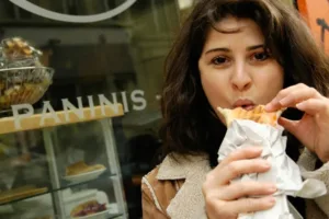Dnes slaví panini: Italská klasika chutná od Turína po Tokio