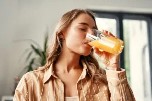 Tesco musí stáhnout falšovaný džus. Analýza odhalila příměsi, které se v pomeranči nerodí
