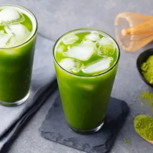 Matcha je sice trendy, ale měli byste ji pít bezpečně. Má to co dělat se železem