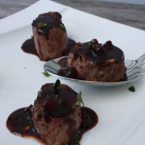 Jak zpracovat a vařit zvěřinu i doma jako šéfkuchař: Nejlepší studené i teplé recepty pro letošní podzim