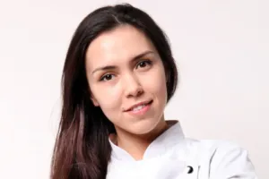 I architektura může být jedlá. Seznamte se s Dinarou Kasko a jejími 3D-tisky dortů, které se blíží sochám