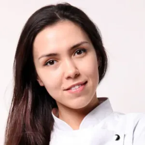 I architektura může být jedlá. Seznamte se s Dinarou Kasko a jejími 3D-tisky dortů, které se blíží sochám