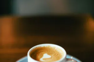 Macchiato má svůj den. Víte, že vzniklo jen proto, aby si baristé nepletli objednávky?