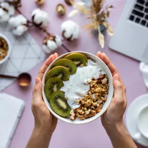 Zdravá kuchyně pro mozek: Inspirace co jíst, když sedíte celý den u počítače