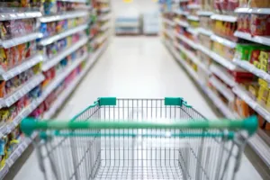 Nákupní vozík: Pro nás zcela běžná věc změnila potravinářství. Začátky ale nebyly lehké