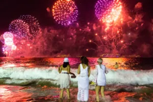 Proč některé národy Silvestr neslaví a kde se naopak z přelomu roku stala největší hostina planety?