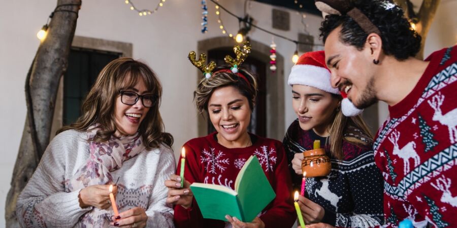 Vánoční koleda jako akustický biohacking: Proč váš mozek potřebuje Narodil se Kristus Pán víc než klid a ticho