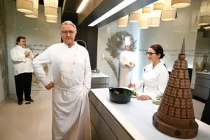 Jeden z nejvlivnějších šéfkuchařů světa Alain Ducasse přesunul těžiště haute cuisine: Od masa k zelenině a obilovinám