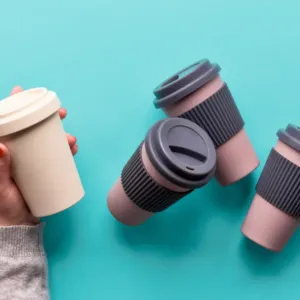 Mělo chránit planetu i zdraví, jenže selhává v obojím: Proč je bambusové nádobí na black listu?