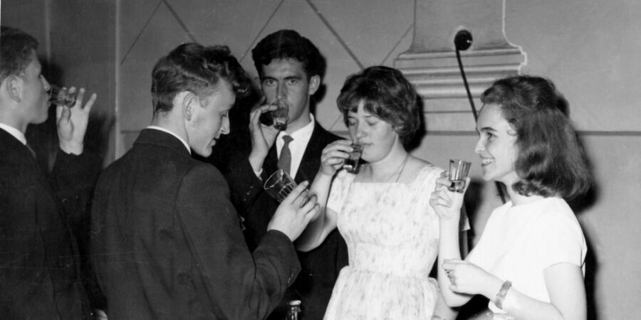 Tekutá zkáza 18. století: Nekontrolovaný trh s ginem téměř vyhubil Londýn