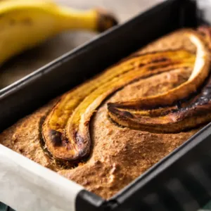 Geniální nouzovka, která dobyla svět: Banánový chlebík dnes slaví svůj den