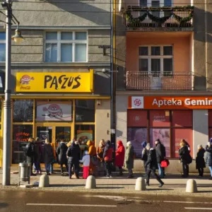 Poláci slavili Tučný čtvrtek: Fronty před pekárnami a sta miliony spořádaných koblih