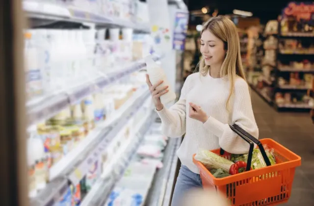 Bílá medicína z českých pastvin: Proč vzít kozí mléko na milost (nejen) po padesátce?