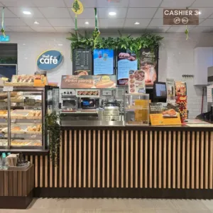 Konec únavy u dálnice? Test stravy, která z vás neudělá ospalého řidiče