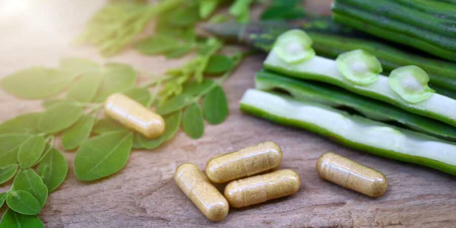 Pozor na moringu z dovozu! Obsahuje bakterie rodu Salmonella odolné vůči antibiotikům