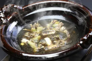 Želví polévka jako symbol prestiže: V klubech Pall Mall nad ní elity porcovaly svět, Heinz její imitaci prodával konzervách