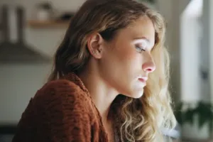 Trauma nemusí člověka jen zlomit, někdy se právě v bolesti rodí nová síla. Cestu k ní může podpořit i jídelníček