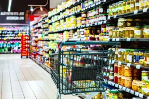 Nová pracovní skupina otevřela citlivé téma falešných slev: Spor o ceny potravin v Česku zdaleka nekončí