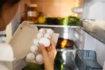 Bojíte se vajec kvůli cholesterolu? Klíčem ke zdraví není jejich vyřazení, ale poměr tuků 1 : 2 ve prospěch rostlinných