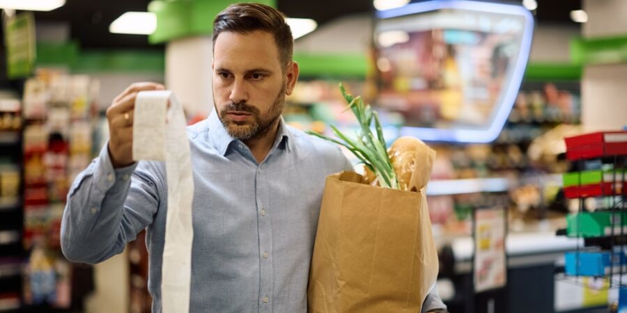 Nové unijní obaly mohou zdražit i obyčejný nákup: Potravináři varují, že účet nakonec dostane spotřebitel