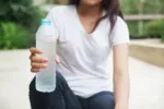 Hydratační hysterie má temnou stránku. Přebytek vody může ohrozit život