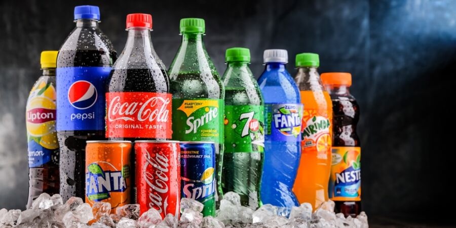 Zdaníme limonádu a budeme štíhlí? Praxe ukázala, že restrikce k ničemu nevedou, jen lidem zdraží nákup