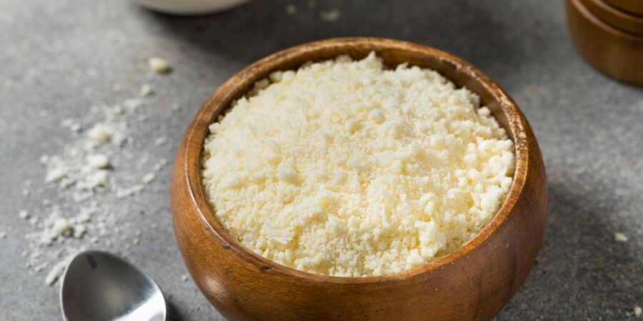 Vyzkoušela jsem domácí parmazán z kešu ořechů: Sliboval zázraky, výsledkem byla hořká pasta bez chuti