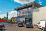 V německém McDonald’s jsem za menu dala skoro 390 korun. Téměř polovinu věcí u nás vůbec neseženete