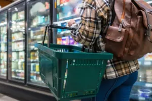Nakrmit rodinu za 5 000 korun měsíčně? Vyzkoušela jsem systém britské samoživitelky