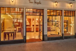 Van Stapele: Vypadá jako luxusní butik, ale prodává jedinou sušenku. V Amsterdamu na ni lidé stojí fronty