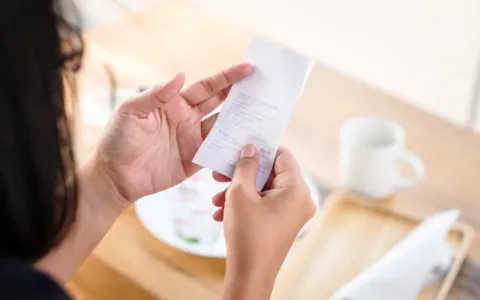 Restaurace zdražily o 51 %, mnohé přesto bojují o přežití. Proč dražší jídlo neznamená vyšší zisk?