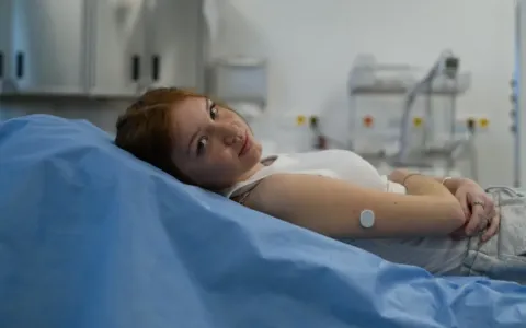 Místo u vody skončíte na kapačkách. Nenápadnou chybu v horku dělá polovina Čechů