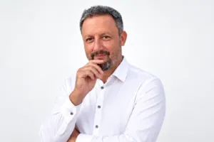 Éčka v uzeninách děsí. Jan Pivoňka vysvětluje, proč není dusitan automaticky nepřítel