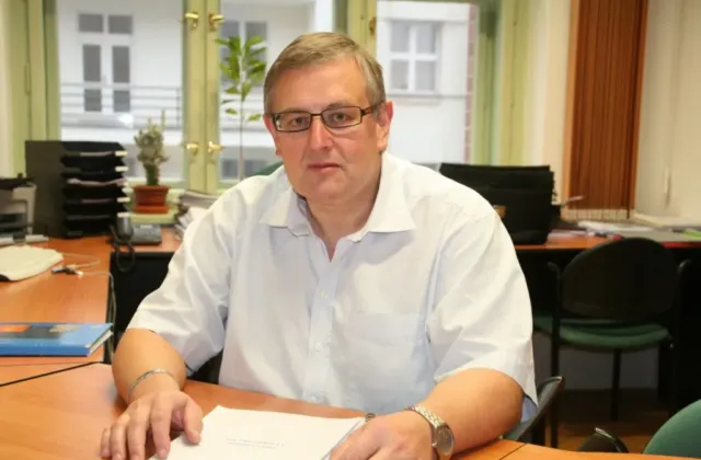 SAPA znovu v problémech kvůli potravinám. Máte pochybnosti? Nenakupujte, radí šéf veterinární správy Zbyněk Semerád